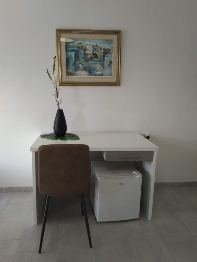 Cala Caterina Rooms Villasimius Exterior photo